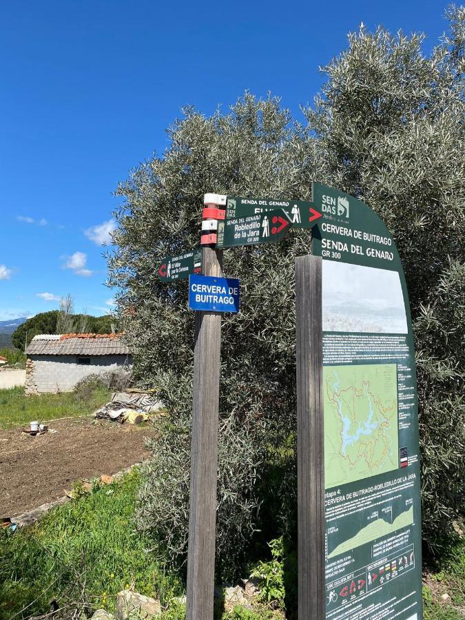El Lago Cervera de Buitrago Exterior foto